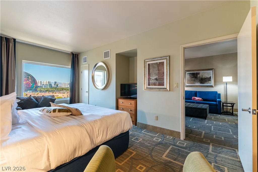 211 Flamingo, Las Vegas, NV 89169