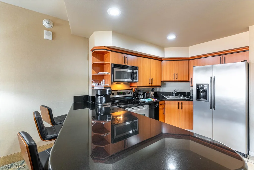 211 Flamingo, Las Vegas, NV 89169
