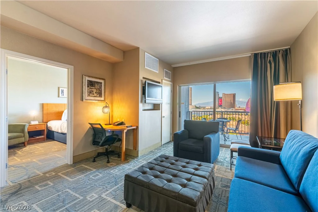211 Flamingo, Las Vegas, NV 89169