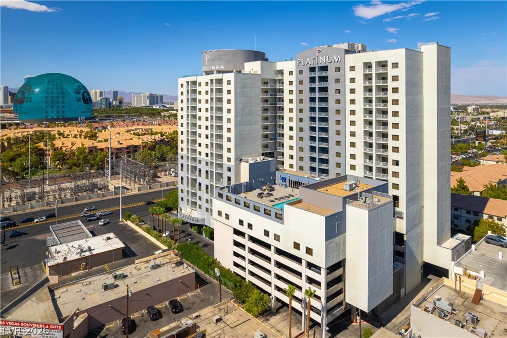 211 Flamingo, Las Vegas, NV 89169