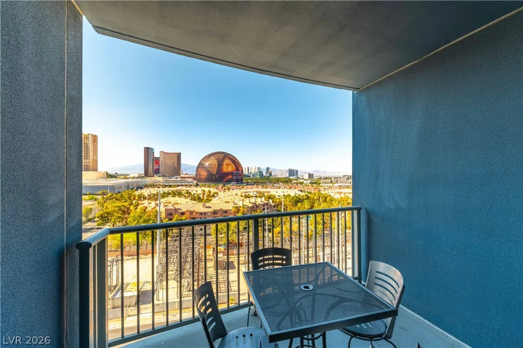 211 Flamingo, Las Vegas, NV 89169