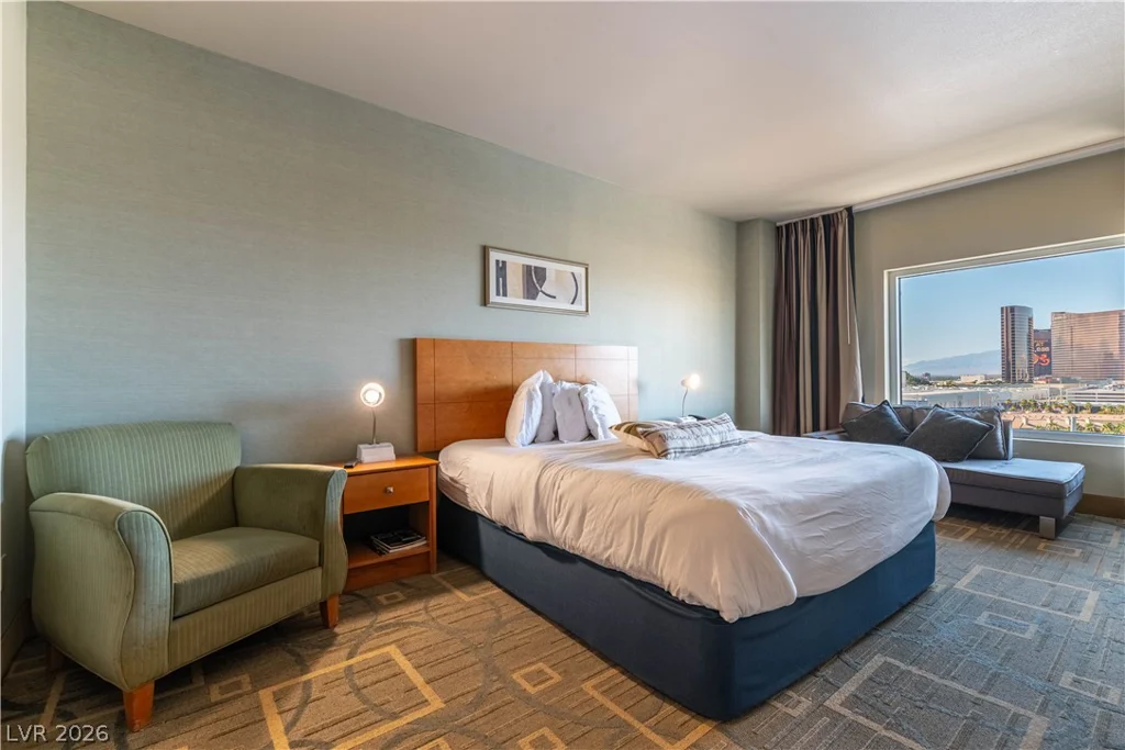 211 Flamingo, Las Vegas, NV 89169
