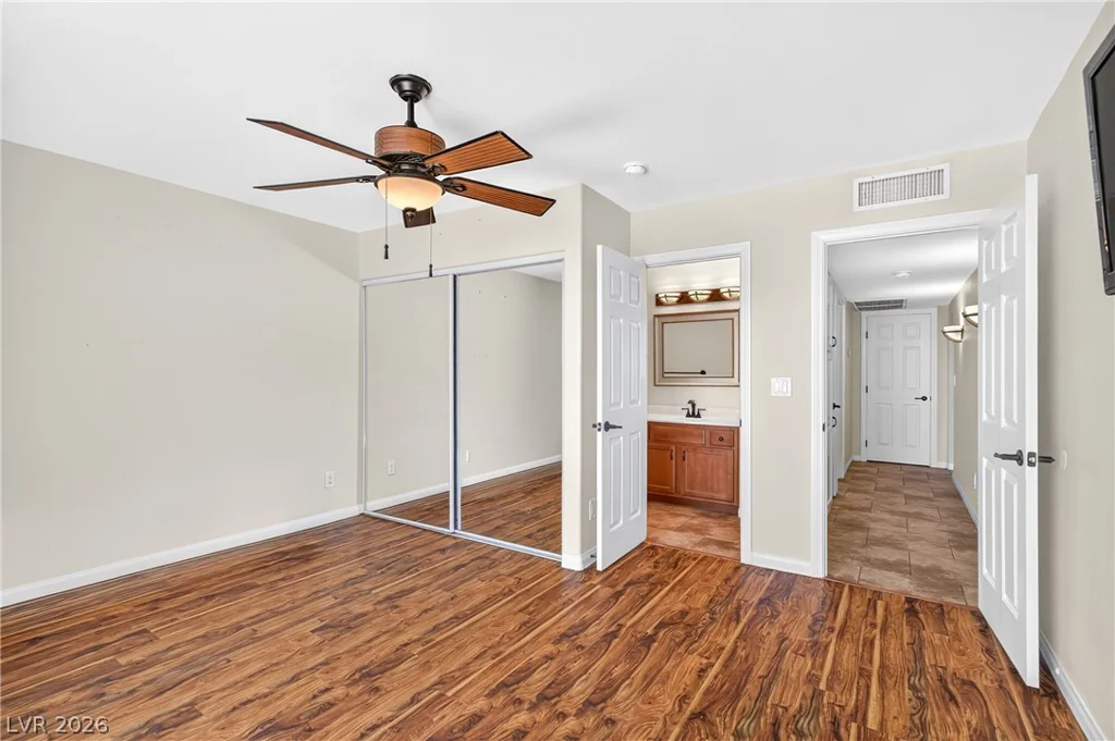 4587 Madreperla, Las Vegas, NV 89121