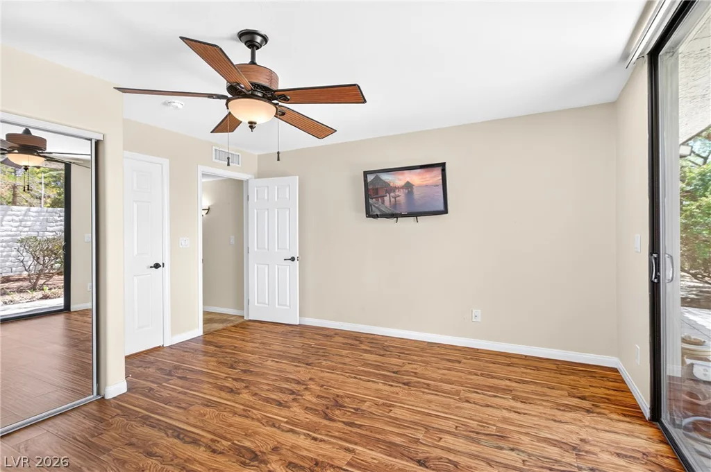 4587 Madreperla, Las Vegas, NV 89121