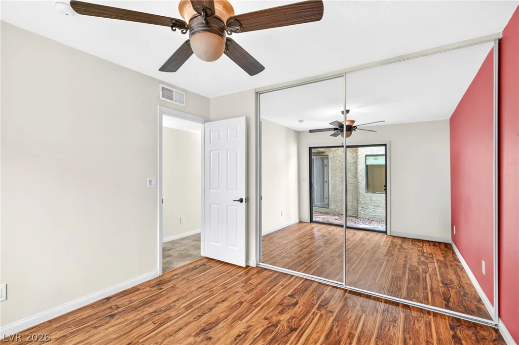 4587 Madreperla, Las Vegas, NV 89121
