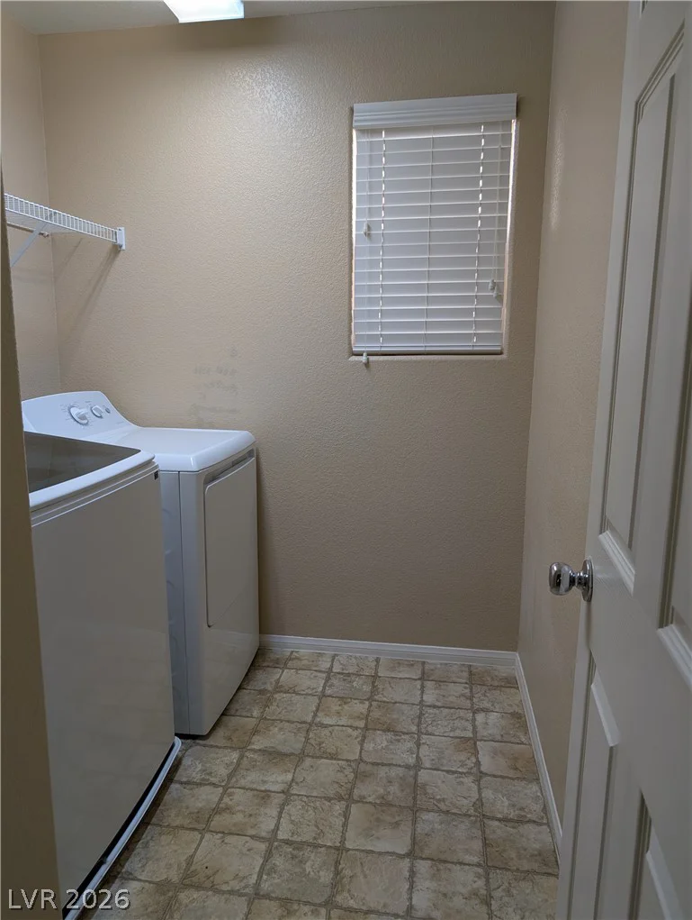 10734 Old Ironsides, Las Vegas, NV 89166