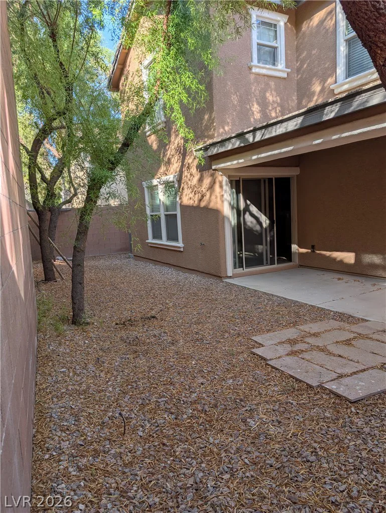 10734 Old Ironsides, Las Vegas, NV 89166