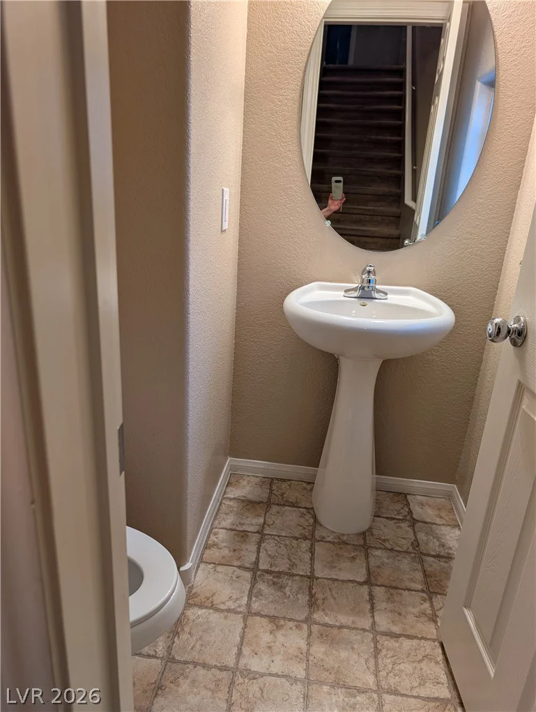 10734 Old Ironsides, Las Vegas, NV 89166