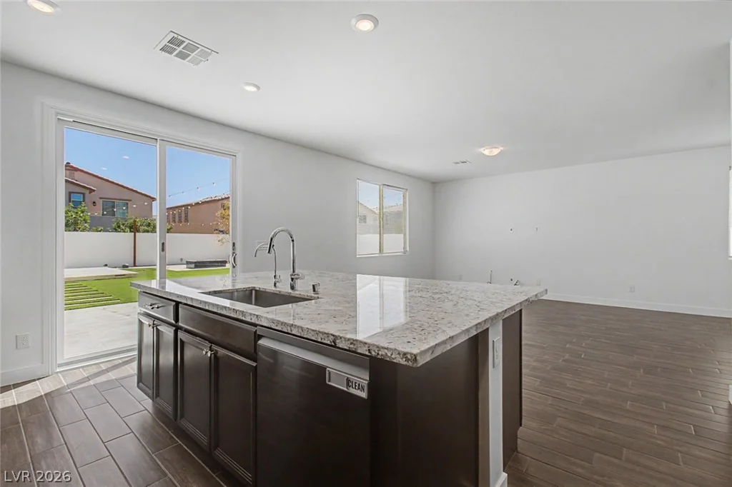 1013 Cliff Castle, North Las Vegas, NV 89081