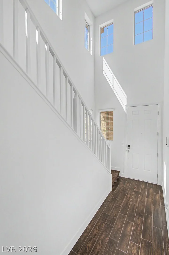 1013 Cliff Castle, North Las Vegas, NV 89081