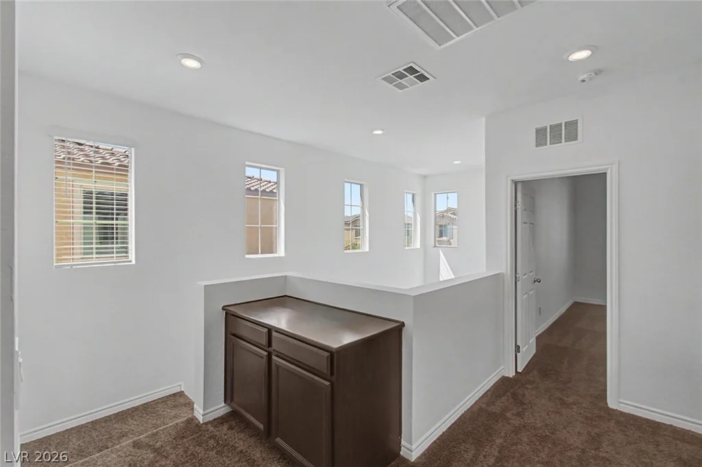 1013 Cliff Castle, North Las Vegas, NV 89081