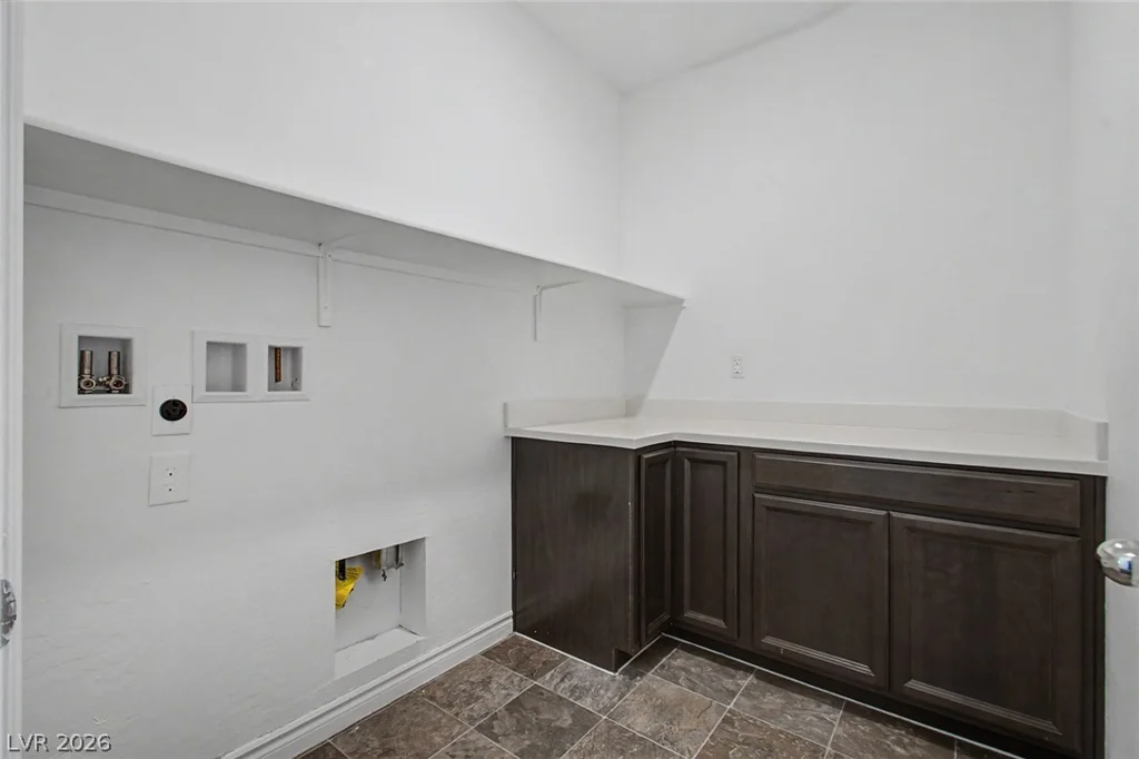 1013 Cliff Castle, North Las Vegas, NV 89081