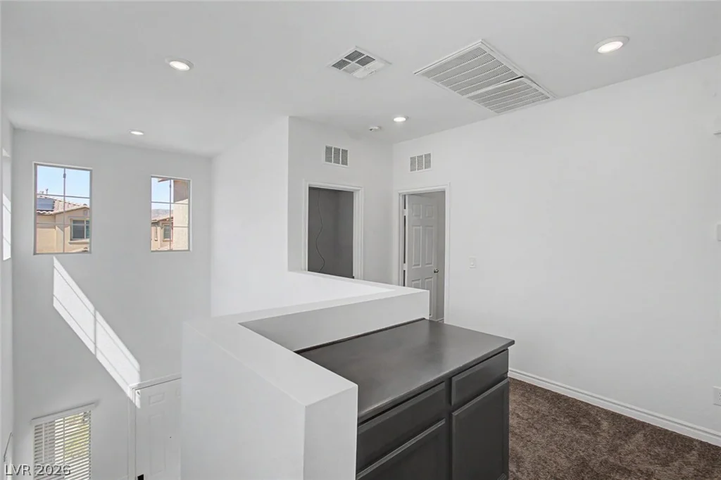 1013 Cliff Castle, North Las Vegas, NV 89081