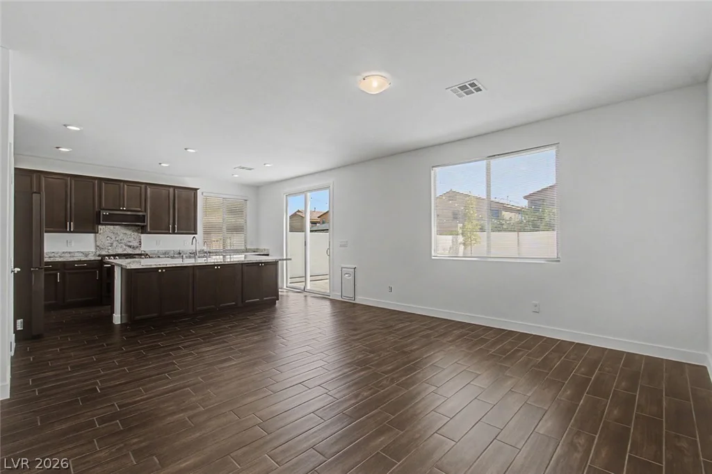 1013 Cliff Castle, North Las Vegas, NV 89081