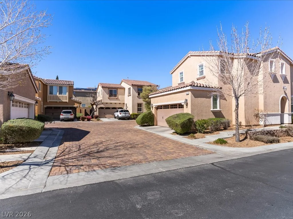 9131 Mount Wilson, Las Vegas, NV 89113