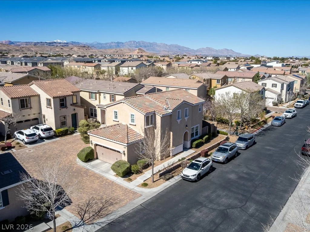 9131 Mount Wilson, Las Vegas, NV 89113