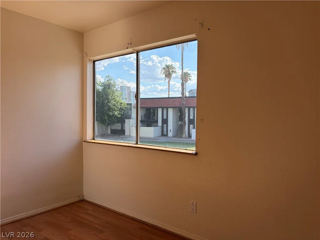 1405 Vegas Valley Dr, Las Vegas, NV 89169
