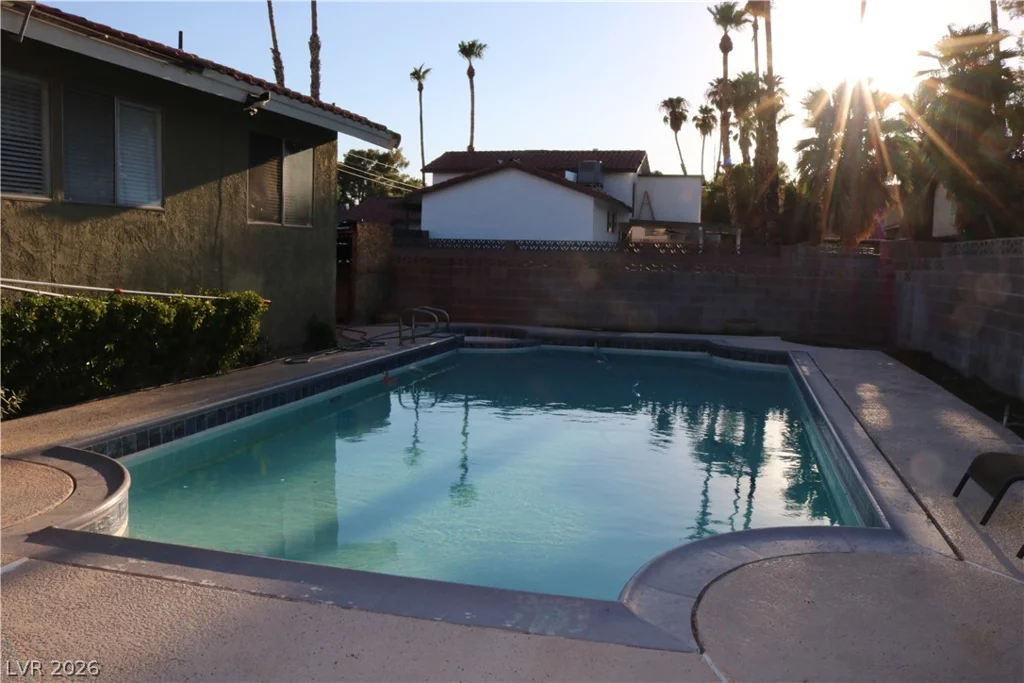 3512 Rawhide, Las Vegas, NV 89120