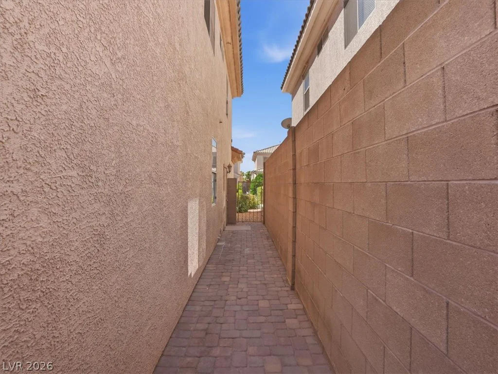 8946 Sanibel Shore, Las Vegas, NV 89147