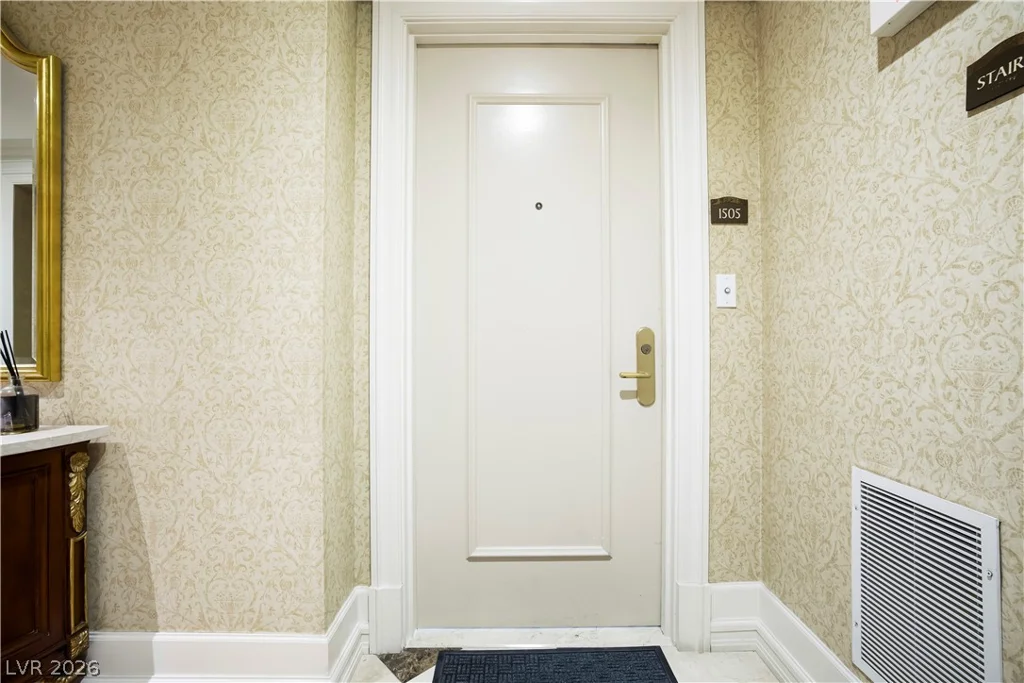 2747 Paradise, Las Vegas, NV 89109