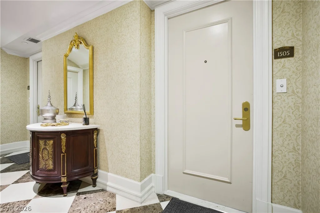 2747 Paradise, Las Vegas, NV 89109