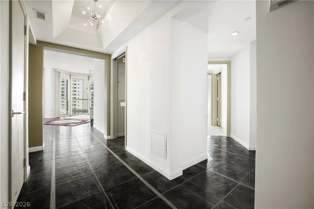 2747 Paradise, Las Vegas, NV 89109