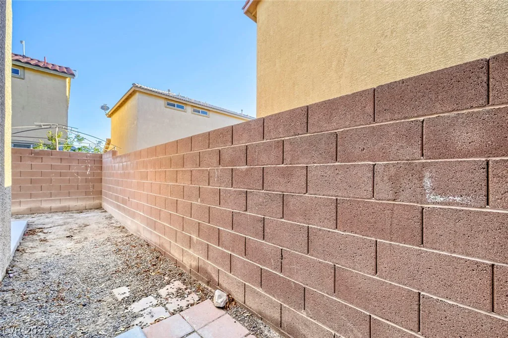 24 Rosa Rosales, North Las Vegas, NV 89031