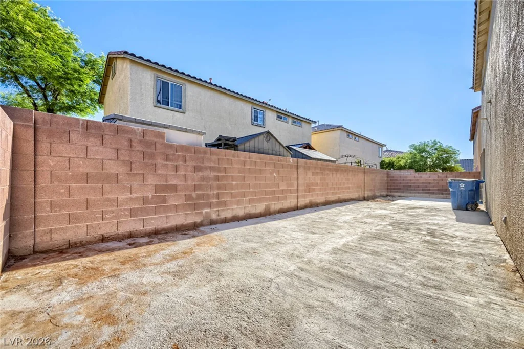 24 Rosa Rosales, North Las Vegas, NV 89031