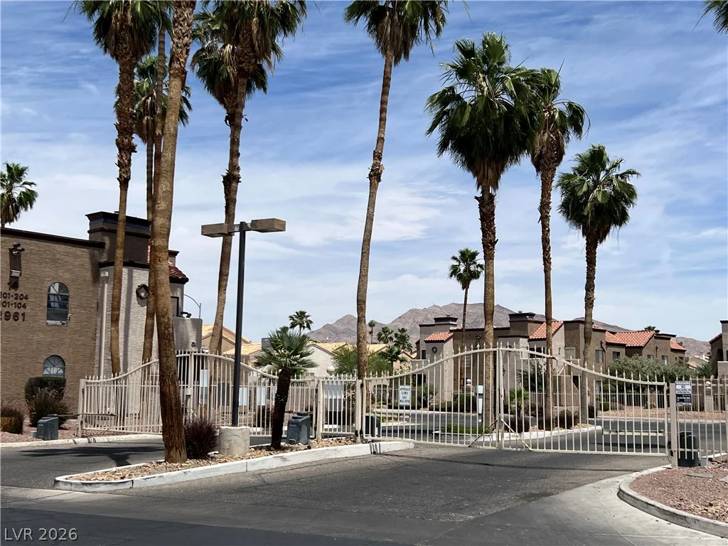 2989 Juniper Hills, Las Vegas, NV 89142