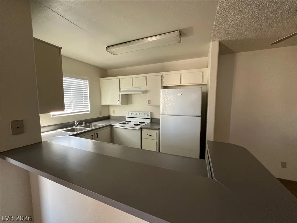 2989 Juniper Hills, Las Vegas, NV 89142