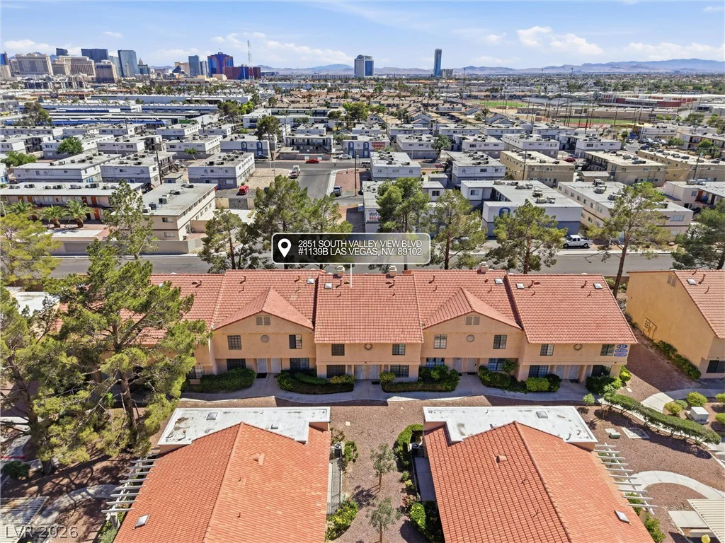 2851 Valley View, Las Vegas, NV 89102