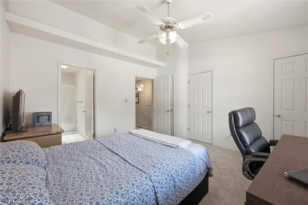 2851 Valley View, Las Vegas, NV 89102