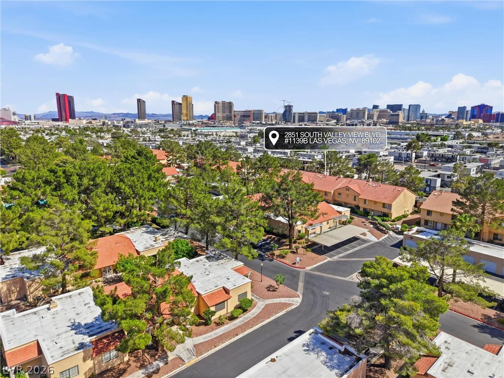 2851 Valley View, Las Vegas, NV 89102
