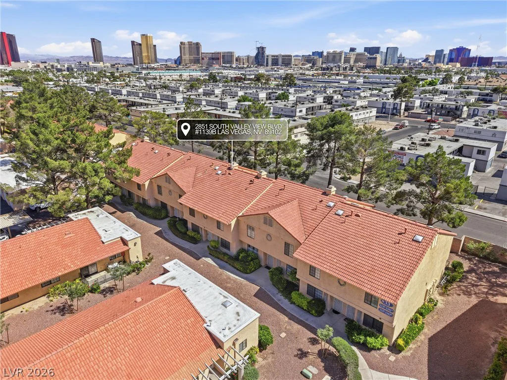 2851 Valley View, Las Vegas, NV 89102