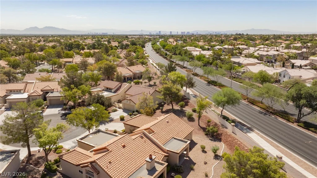 2401 Dove Valley, Las Vegas, NV 89134