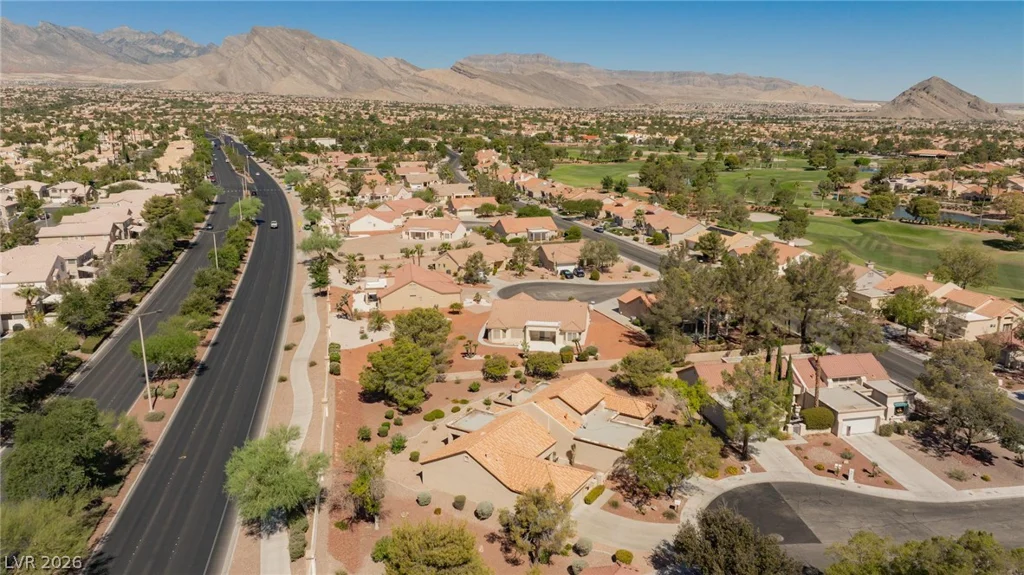 2401 Dove Valley, Las Vegas, NV 89134