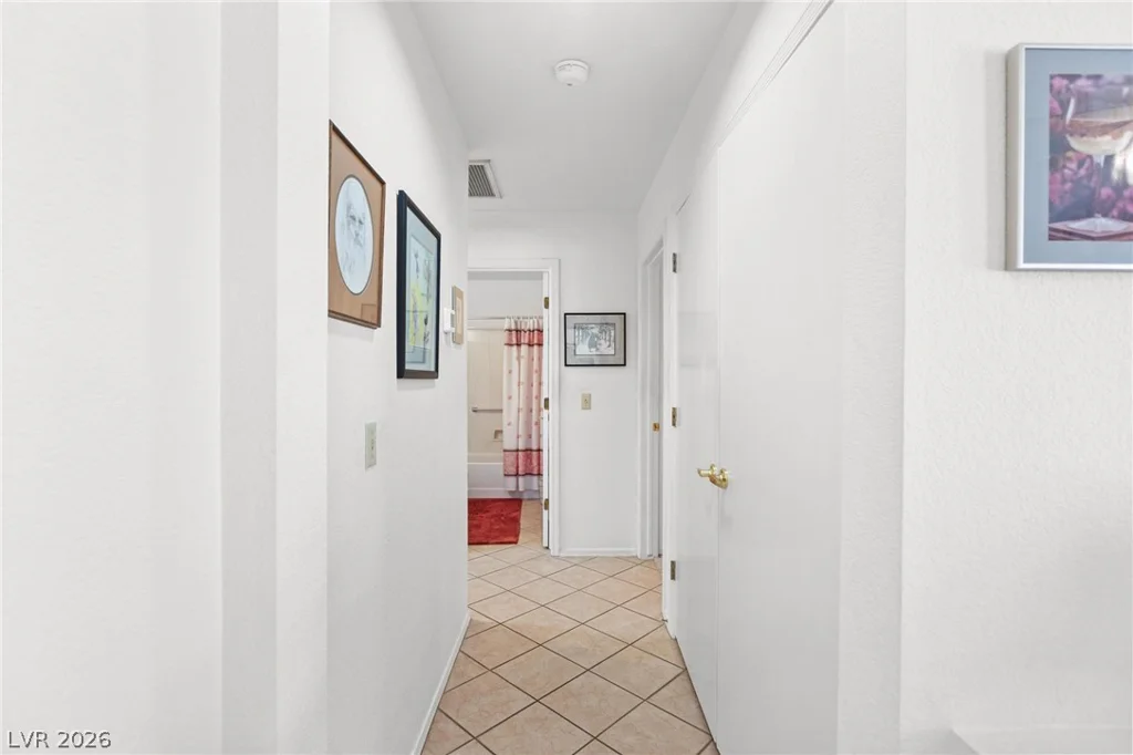 2401 Dove Valley, Las Vegas, NV 89134