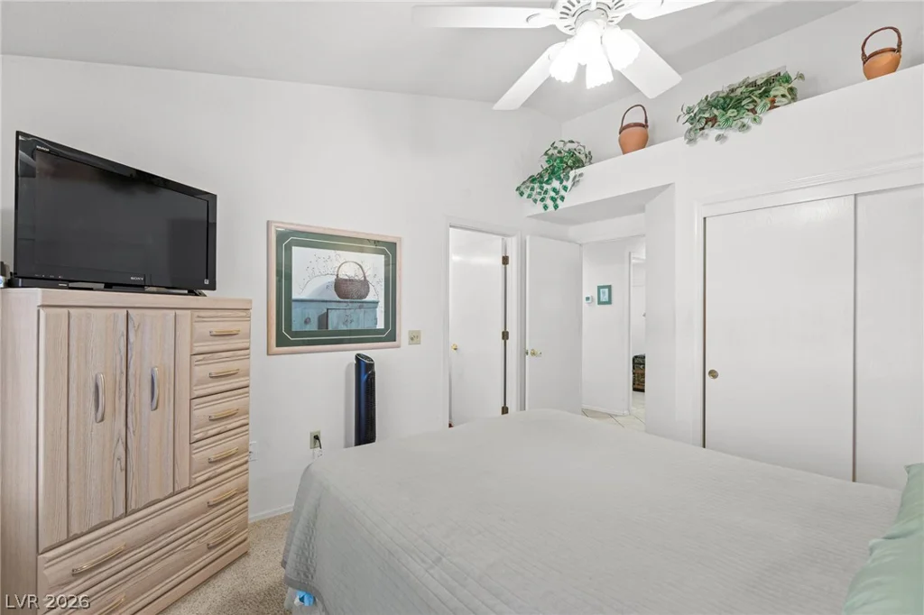 2401 Dove Valley, Las Vegas, NV 89134