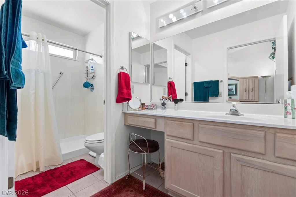 2401 Dove Valley, Las Vegas, NV 89134