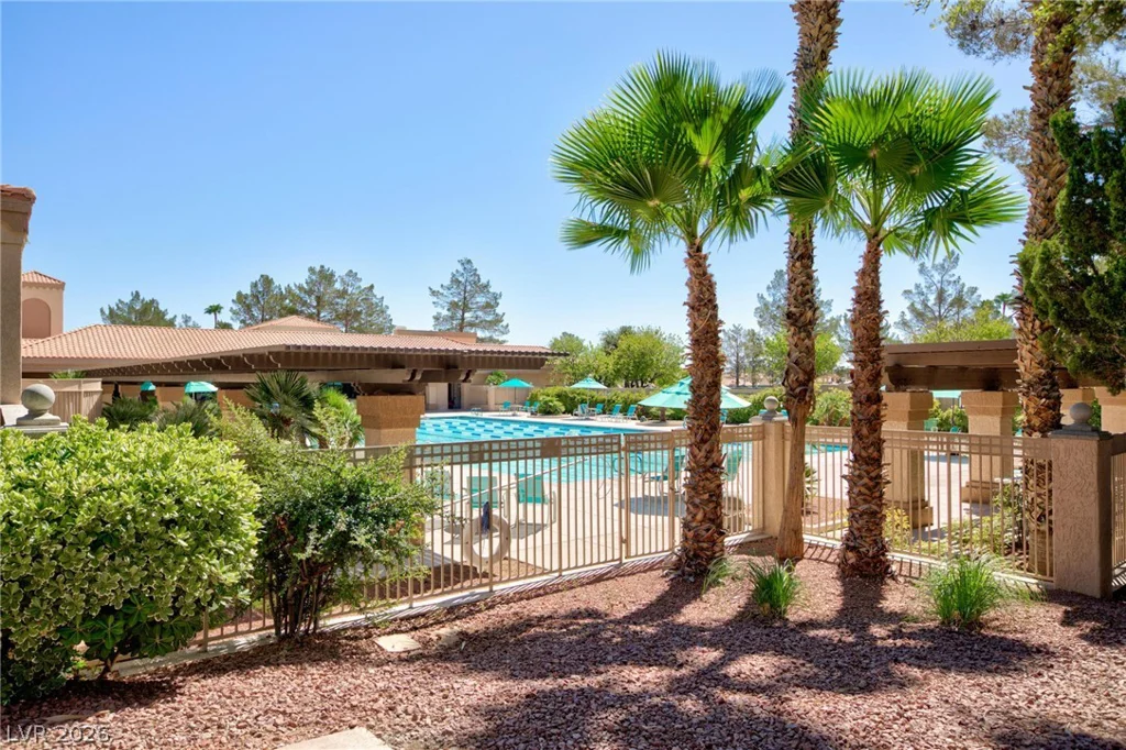 2401 Dove Valley, Las Vegas, NV 89134