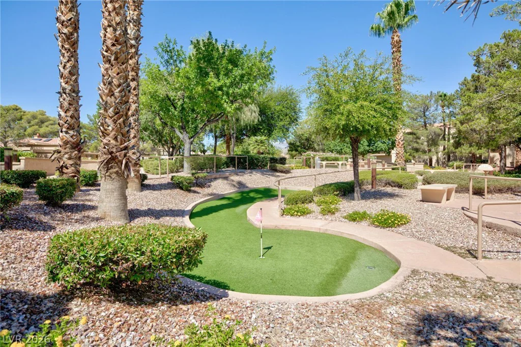 2401 Dove Valley, Las Vegas, NV 89134