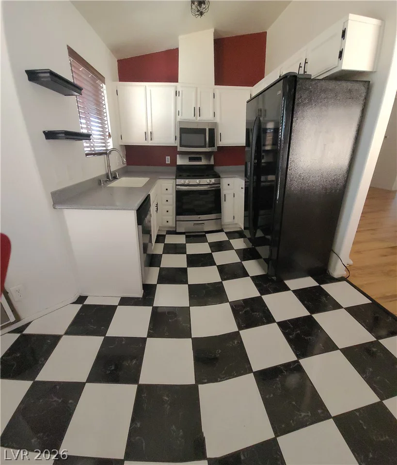 8116 Cimarron Ridge, Las Vegas, NV 89128