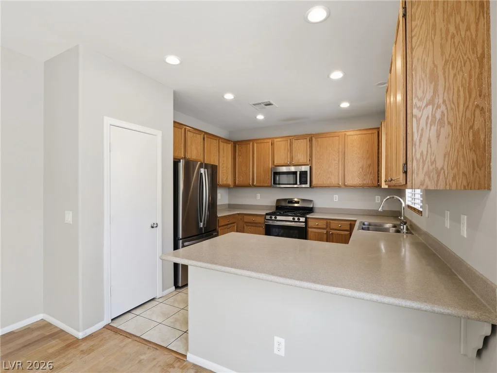 1932 Basilwood, North Las Vegas, NV 89031