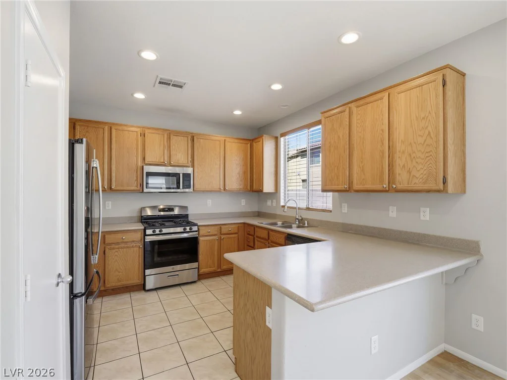 1932 Basilwood, North Las Vegas, NV 89031