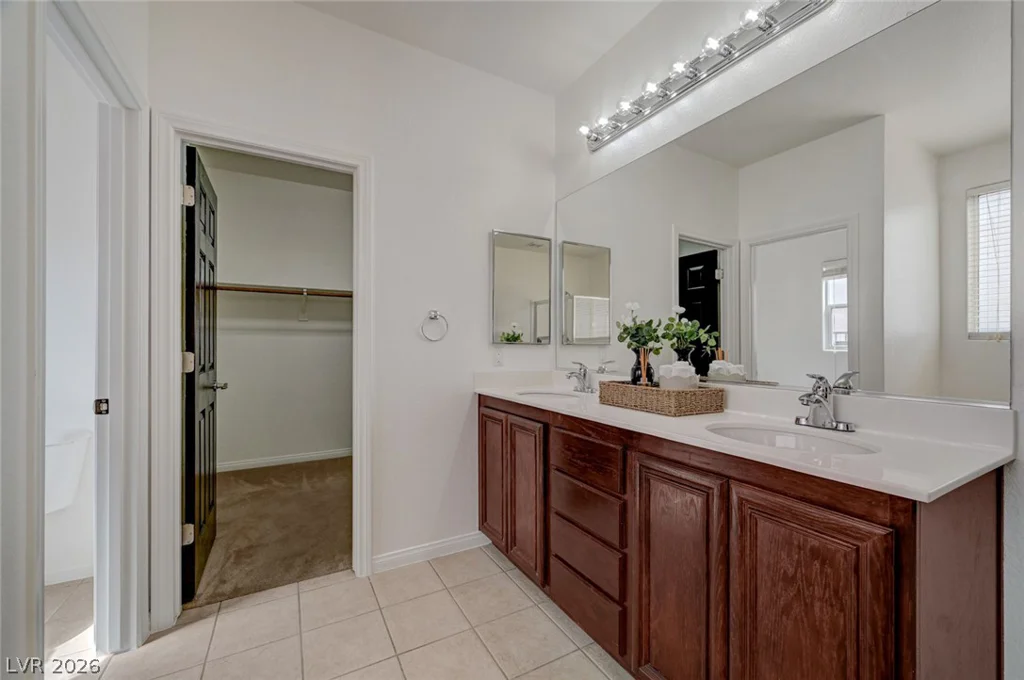 5893 Wildhorse Ledge, Las Vegas, NV 89131