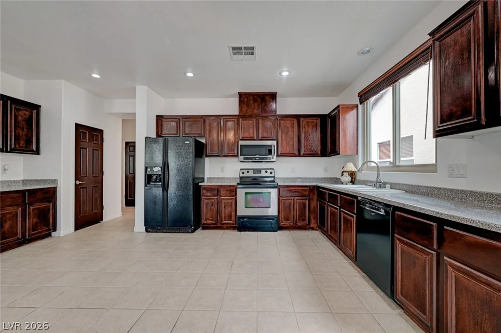 5893 Wildhorse Ledge, Las Vegas, NV 89131