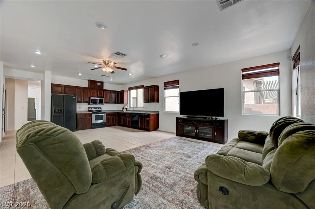 5893 Wildhorse Ledge, Las Vegas, NV 89131