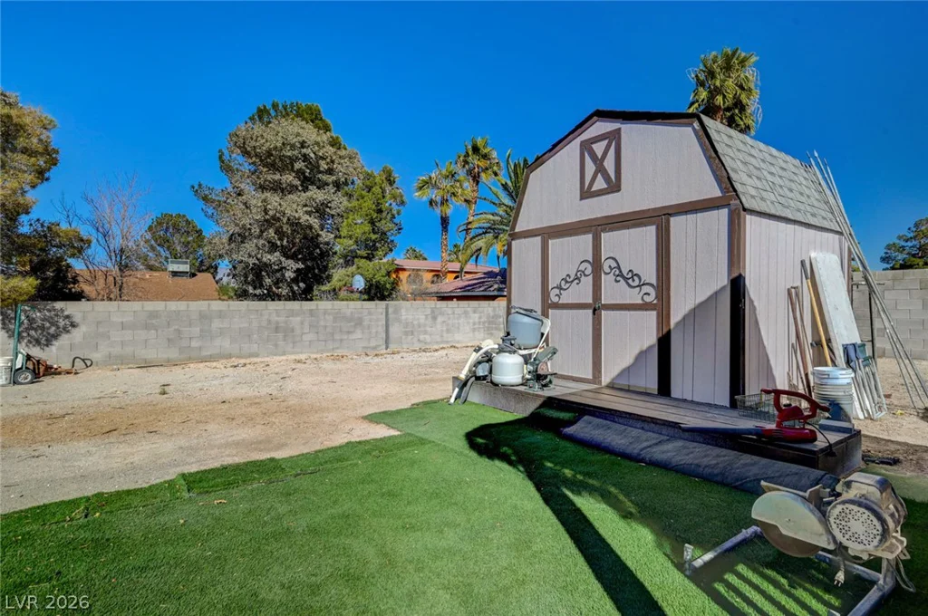 4424 Shady Hollow, North Las Vegas, NV 89031