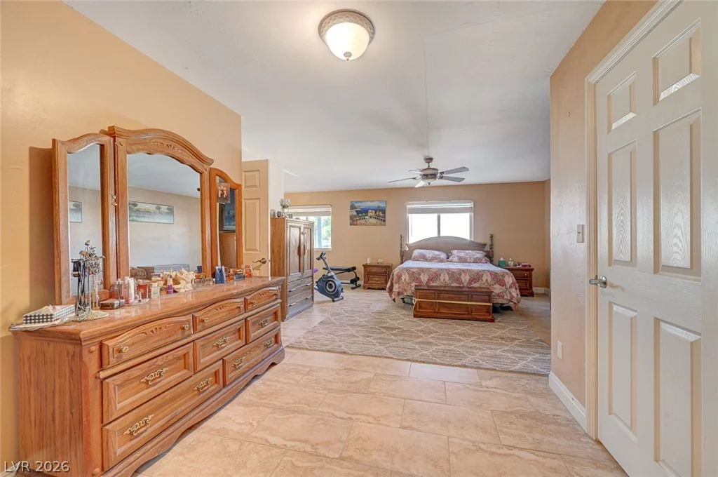4424 Shady Hollow, North Las Vegas, NV 89031