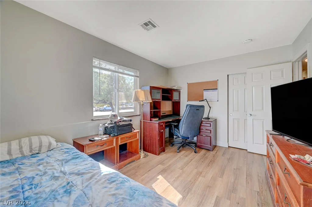 4424 Shady Hollow, North Las Vegas, NV 89031